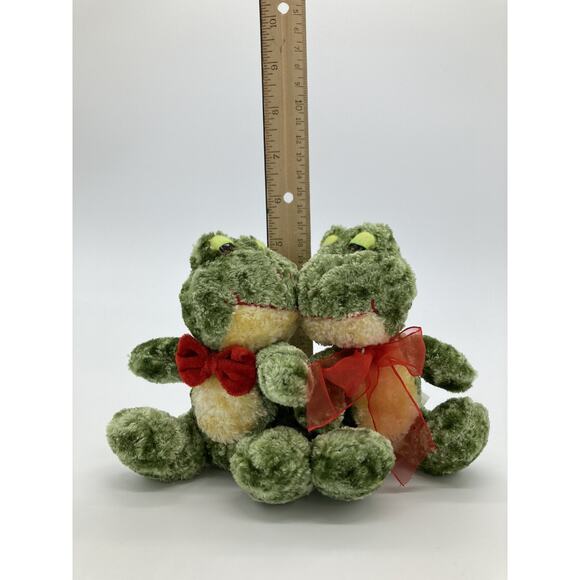 Vintage 2002 Joelson Industries Stuffed Plush 5 Inch Attached Frog Couple EUC - Picture 7 of 8